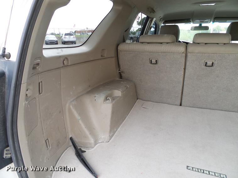 image for item DA6909 2006 Toyota 4Runner SR5 SUV