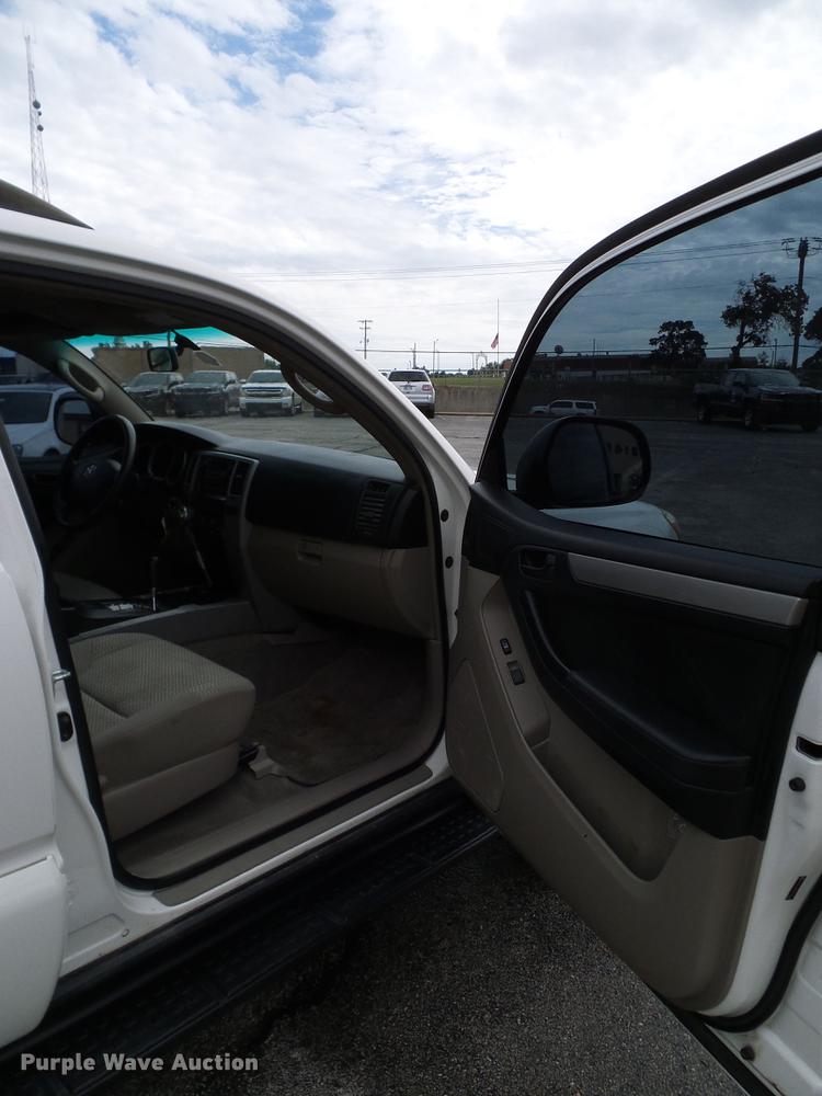 image for item DA6909 2006 Toyota 4Runner SR5 SUV