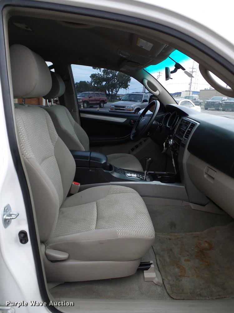 image for item DA6909 2006 Toyota 4Runner SR5 SUV