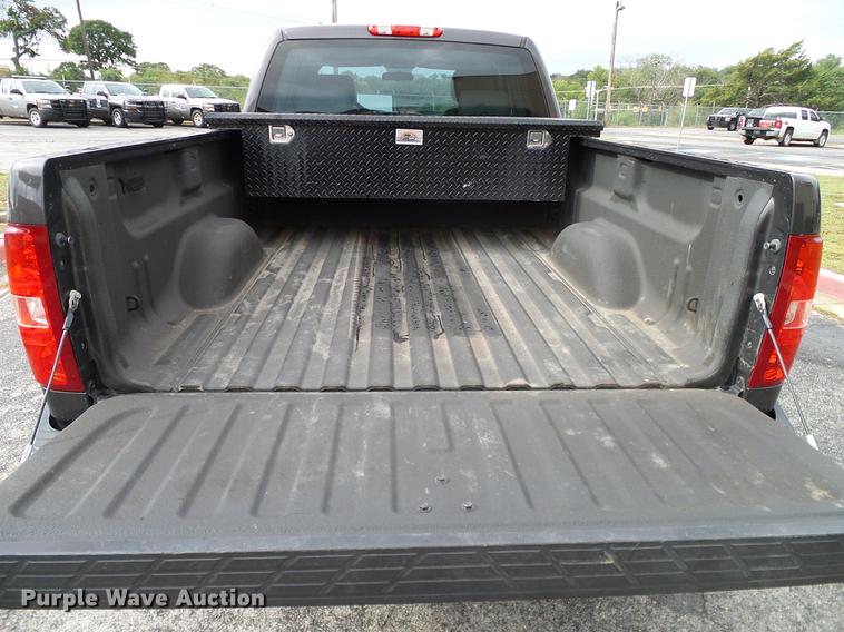 image for item DA6910 2011 Chevrolet Silverado 1500 Ext. Cab pickup truck