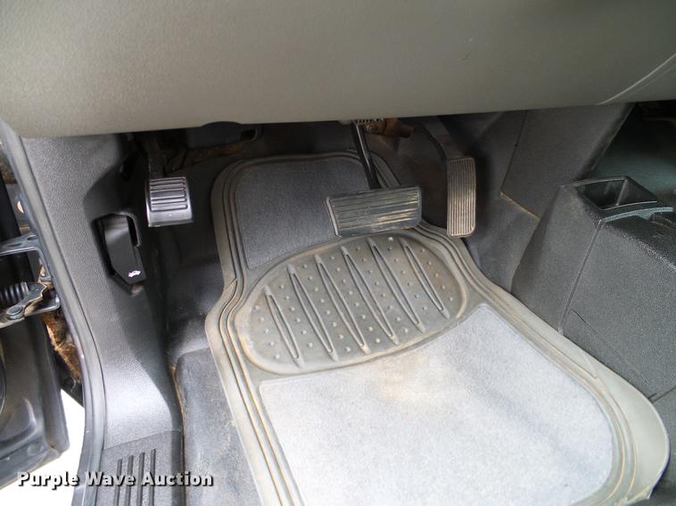 image for item DA6911 2011 Chevrolet Silverado 1500 Ext. Cab pickup truck