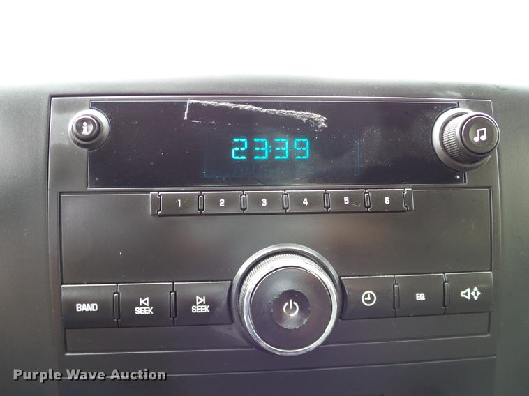 image for item DA6911 2011 Chevrolet Silverado 1500 Ext. Cab pickup truck