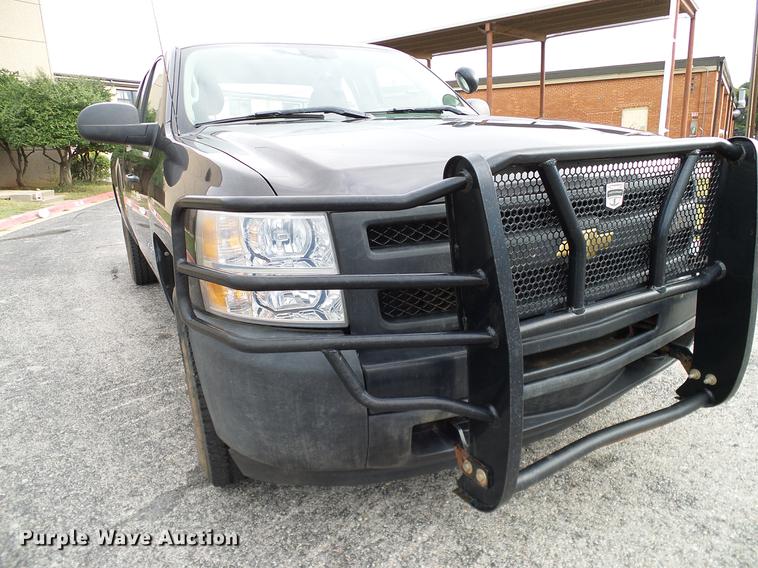 image for item DA6911 2011 Chevrolet Silverado 1500 Ext. Cab pickup truck