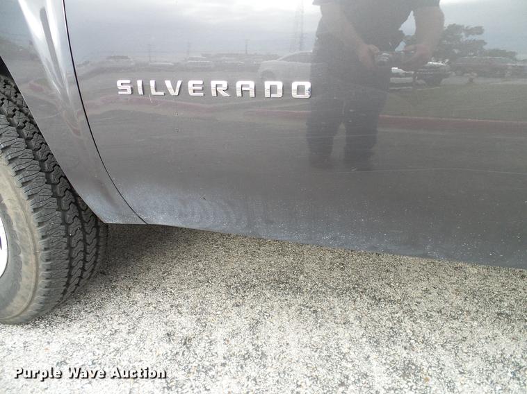 image for item DA6911 2011 Chevrolet Silverado 1500 Ext. Cab pickup truck