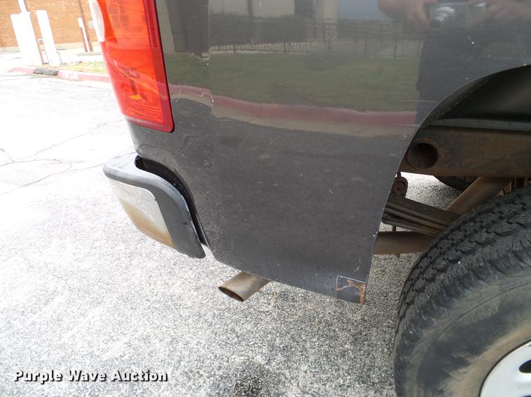 image for item DA6911 2011 Chevrolet Silverado 1500 Ext. Cab pickup truck