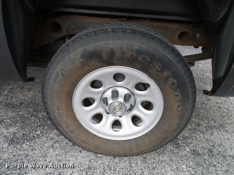 image for item DA6911 2011 Chevrolet Silverado 1500 Ext. Cab pickup truck