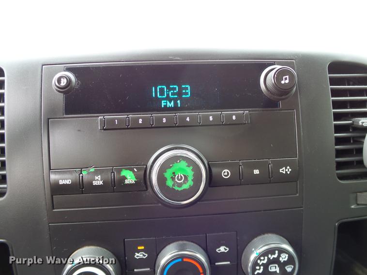 image for item DA6912 2011 Chevrolet Silverado 1500 Ext. Cab pickup truck