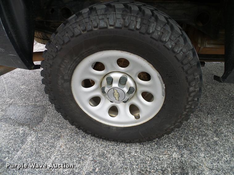 image for item DA6912 2011 Chevrolet Silverado 1500 Ext. Cab pickup truck