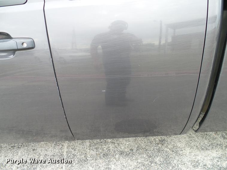 image for item DA6913 2011 Chevrolet Silverado 1500 Ext. Cab pickup truck