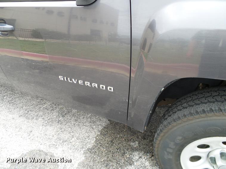 image for item DA6913 2011 Chevrolet Silverado 1500 Ext. Cab pickup truck