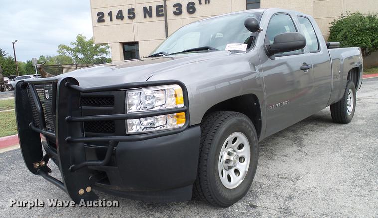 image for item DA6914 2012 Chevrolet Silverado 1500 Ext. Cab pickup truck