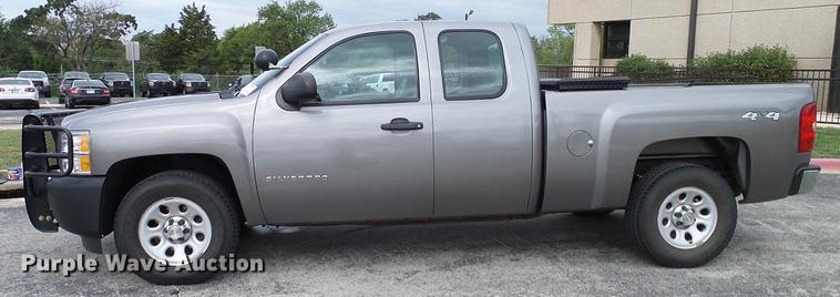 image for item DA6914 2012 Chevrolet Silverado 1500 Ext. Cab pickup truck