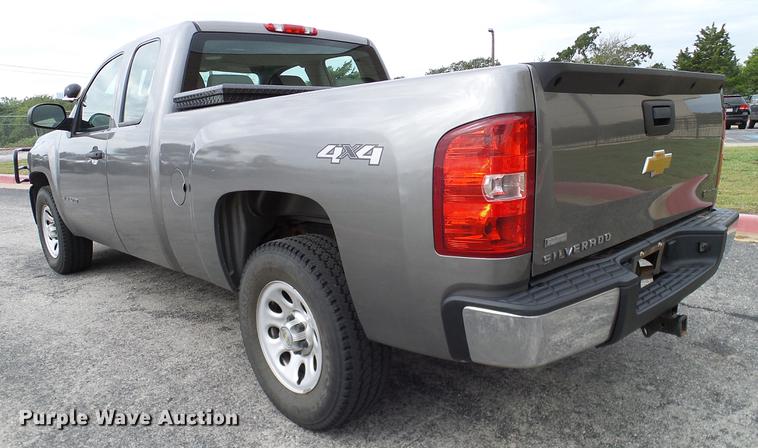 image for item DA6914 2012 Chevrolet Silverado 1500 Ext. Cab pickup truck