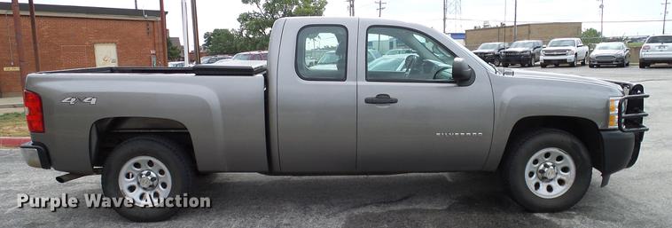 image for item DA6914 2012 Chevrolet Silverado 1500 Ext. Cab pickup truck