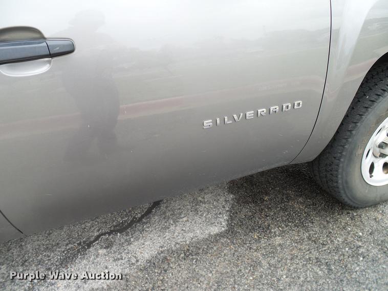 image for item DA6914 2012 Chevrolet Silverado 1500 Ext. Cab pickup truck