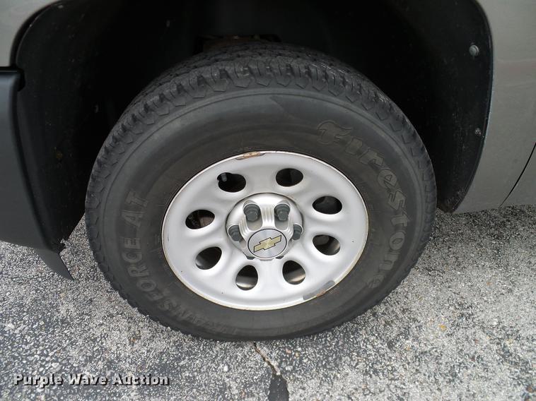 image for item DA6914 2012 Chevrolet Silverado 1500 Ext. Cab pickup truck