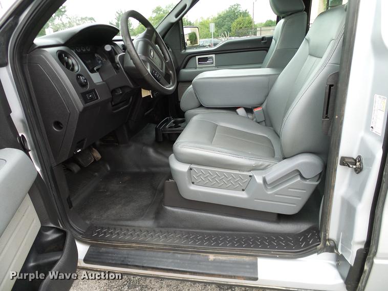 image for item DA6915 2011 Ford F150 XL SuperCab pickup truck