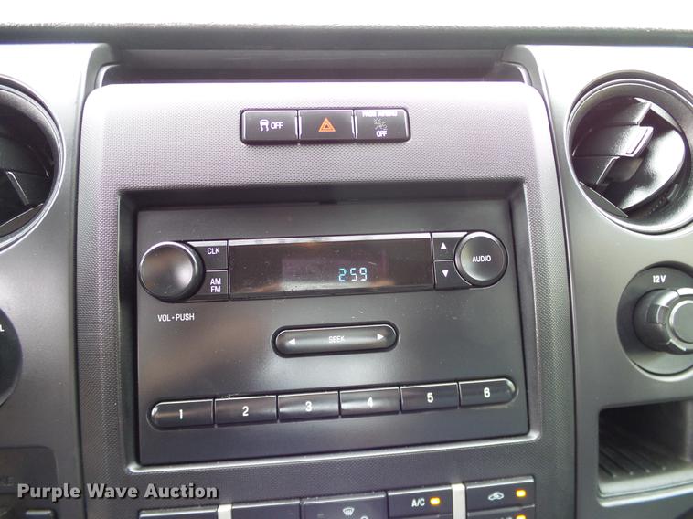 image for item DA6915 2011 Ford F150 XL SuperCab pickup truck