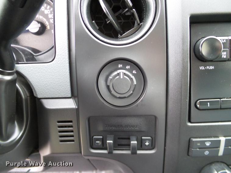 image for item DA6915 2011 Ford F150 XL SuperCab pickup truck