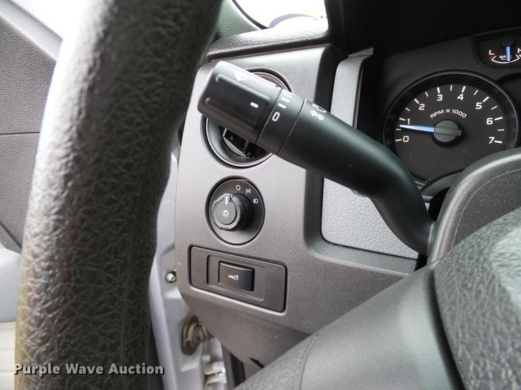 image for item DA6915 2011 Ford F150 XL SuperCab pickup truck