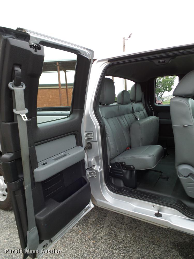 image for item DA6915 2011 Ford F150 XL SuperCab pickup truck