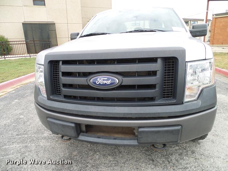 image for item DA6915 2011 Ford F150 XL SuperCab pickup truck