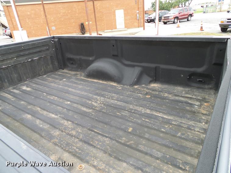 image for item DA6915 2011 Ford F150 XL SuperCab pickup truck