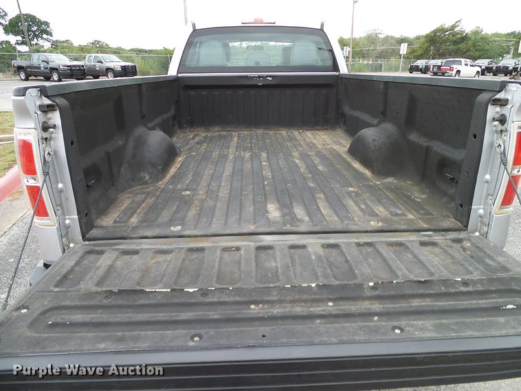 image for item DA6915 2011 Ford F150 XL SuperCab pickup truck