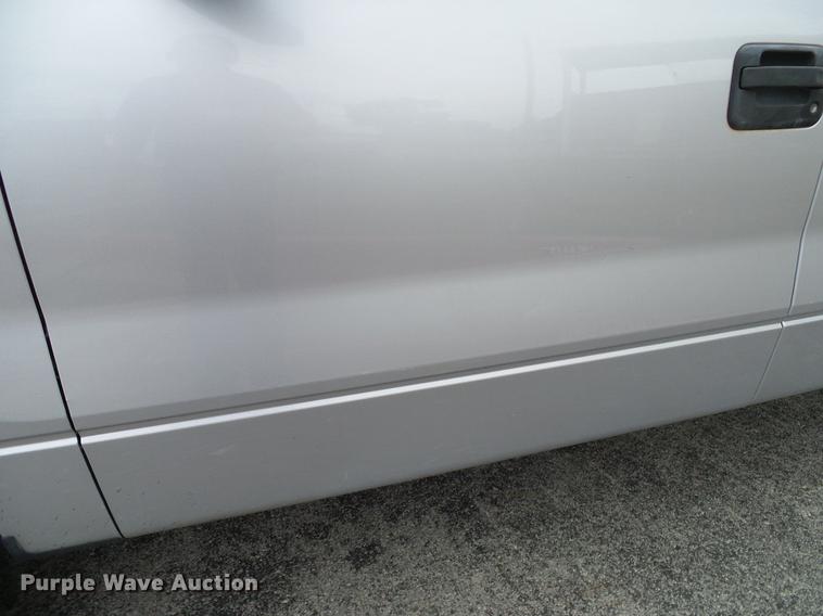 image for item DA6915 2011 Ford F150 XL SuperCab pickup truck