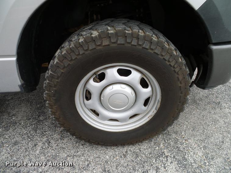 image for item DA6915 2011 Ford F150 XL SuperCab pickup truck