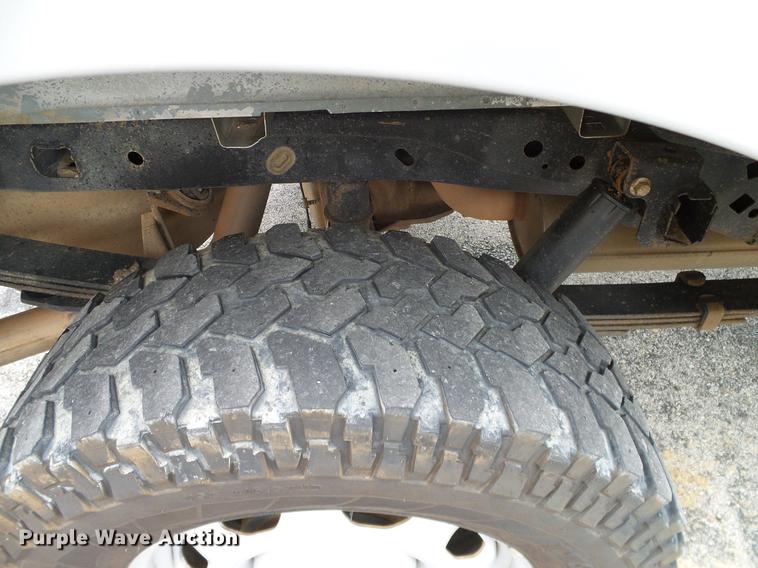 image for item DA6915 2011 Ford F150 XL SuperCab pickup truck