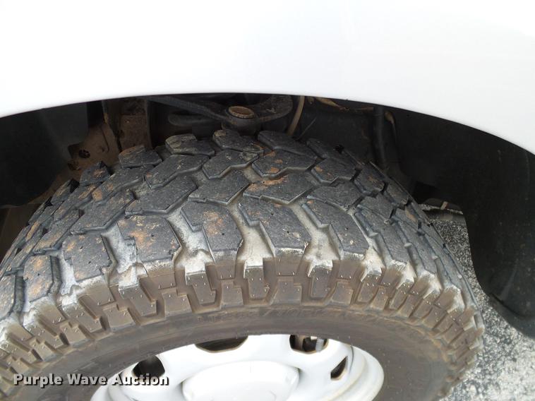 image for item DA6915 2011 Ford F150 XL SuperCab pickup truck