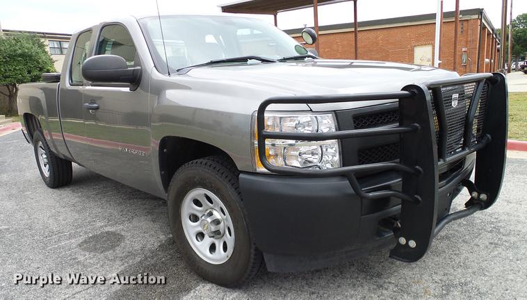 image for item DA6916 2012 Chevrolet Silverado 1500 Ext. Cab pickup truck
