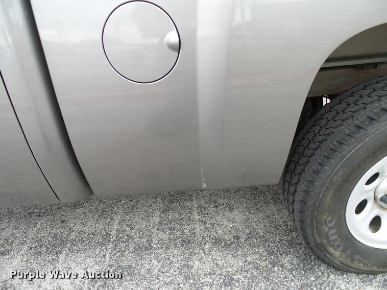 image for item DA6916 2012 Chevrolet Silverado 1500 Ext. Cab pickup truck