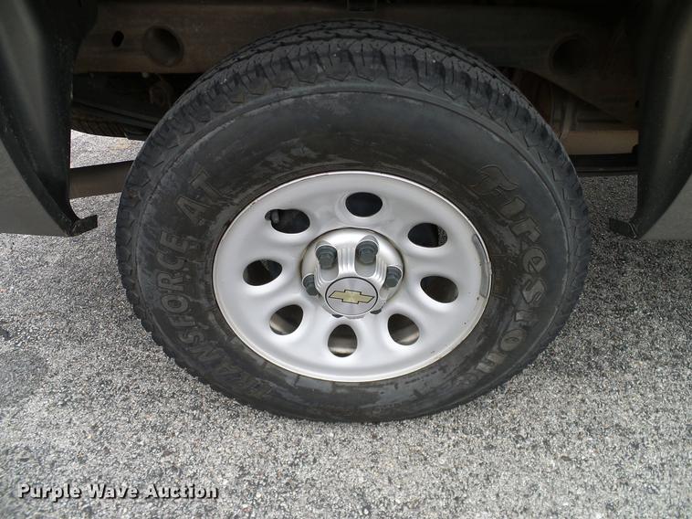 image for item DA6916 2012 Chevrolet Silverado 1500 Ext. Cab pickup truck