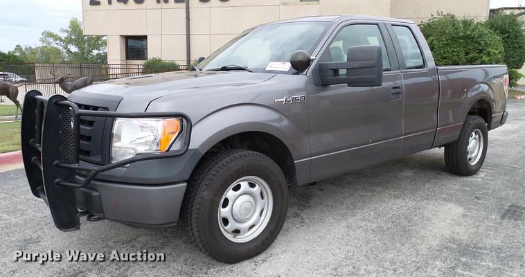 image for item DA6917 2010 Ford F150 XL SuperCab pickup truck