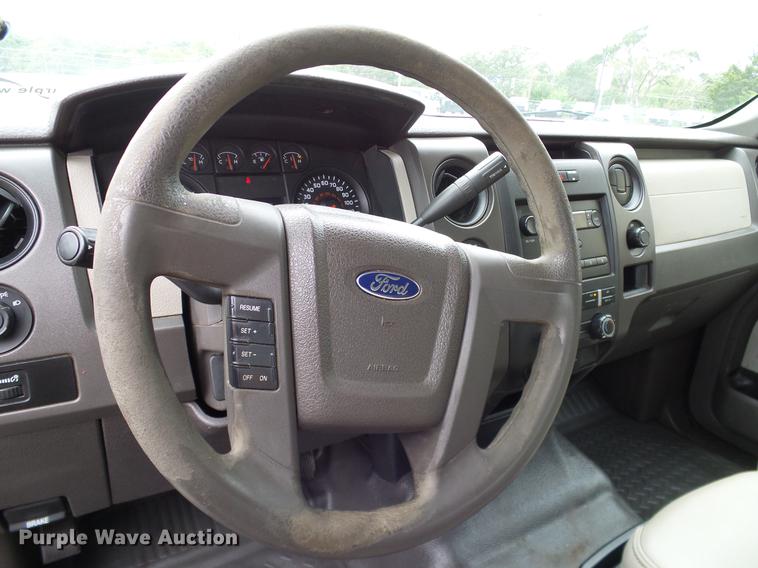 image for item DA6917 2010 Ford F150 XL SuperCab pickup truck