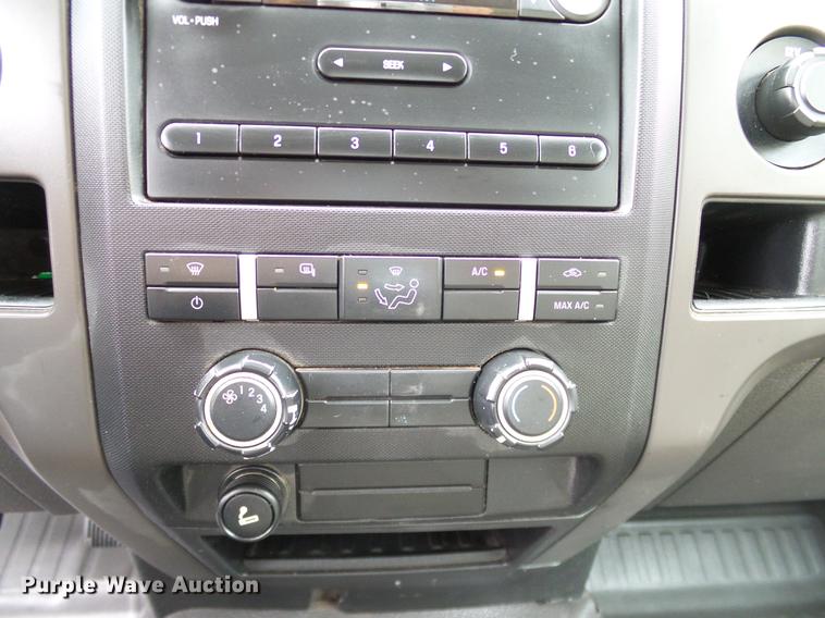 image for item DA6917 2010 Ford F150 XL SuperCab pickup truck