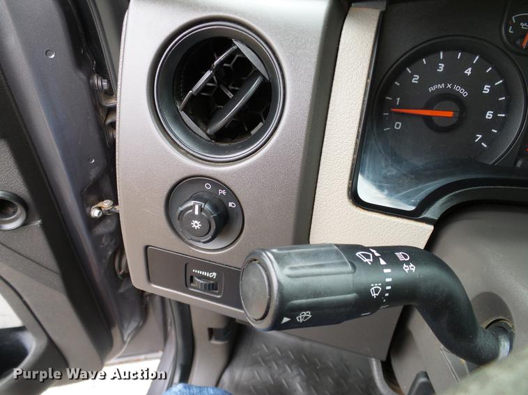 image for item DA6917 2010 Ford F150 XL SuperCab pickup truck