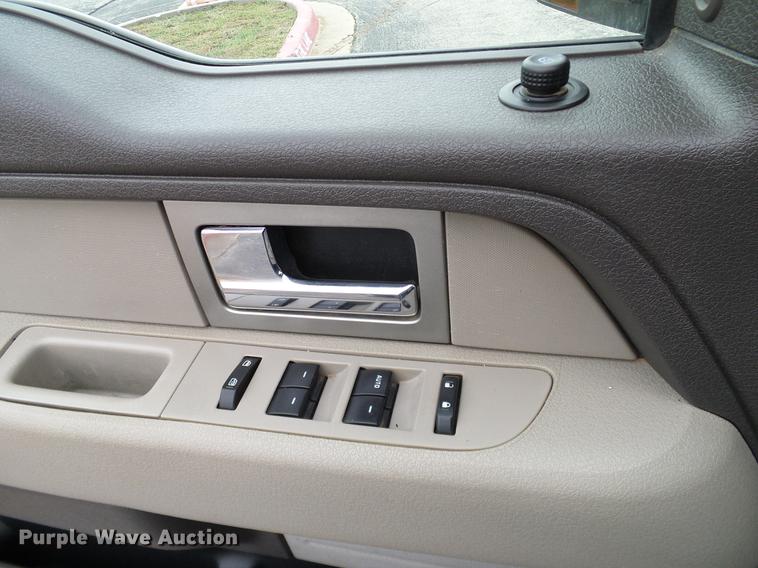 image for item DA6917 2010 Ford F150 XL SuperCab pickup truck