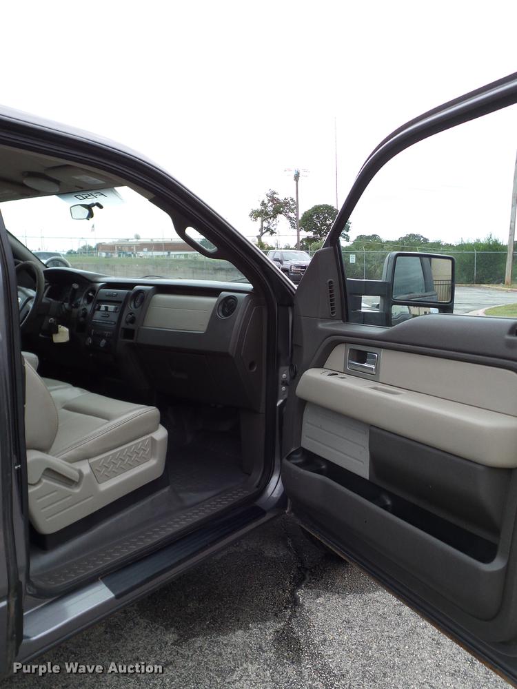 image for item DA6917 2010 Ford F150 XL SuperCab pickup truck
