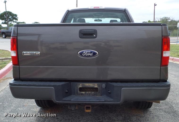 image for item DA6918 2006 Ford F150 XL SuperCab pickup truck