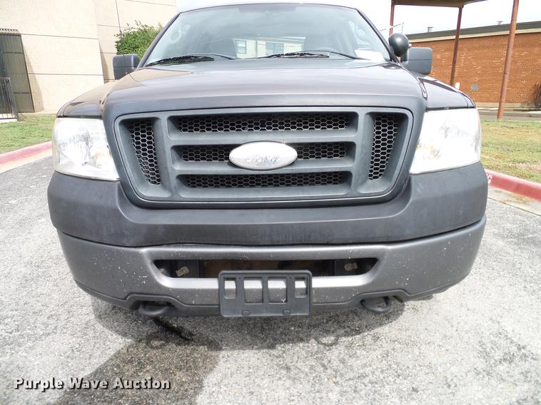 image for item DA6918 2006 Ford F150 XL SuperCab pickup truck