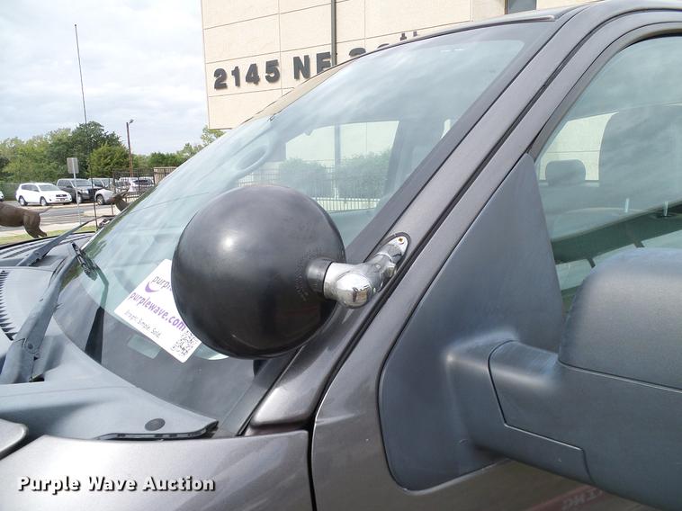 image for item DA6918 2006 Ford F150 XL SuperCab pickup truck