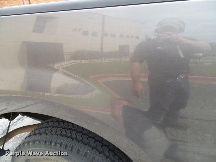 image for item DA6918 2006 Ford F150 XL SuperCab pickup truck