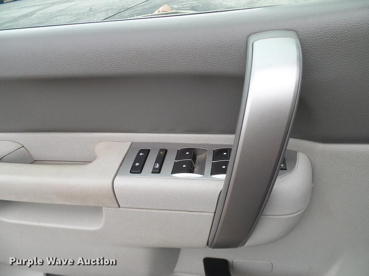 image for item DA6919 2013 Chevrolet Silverado 1500 Ext. Cab pickup truck