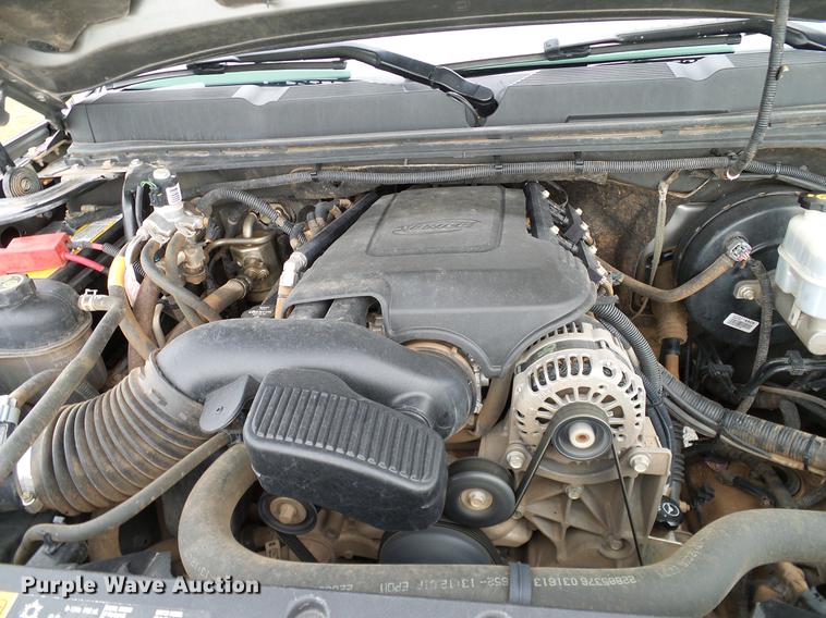 image for item DA6919 2013 Chevrolet Silverado 1500 Ext. Cab pickup truck