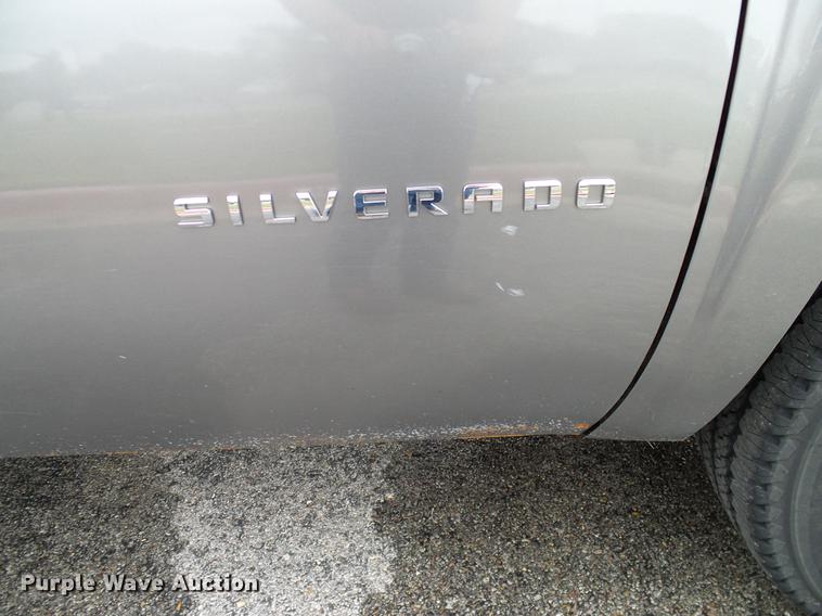 image for item DA6919 2013 Chevrolet Silverado 1500 Ext. Cab pickup truck