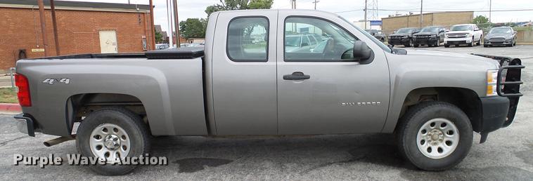 image for item DA6920 2012 Chevrolet Silverado 1500 Ext. Cab pickup truck
