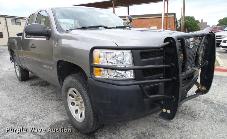 image for item DA6920 2012 Chevrolet Silverado 1500 Ext. Cab pickup truck